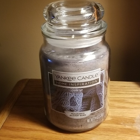 YANKEE CANDLE (19 oz.)